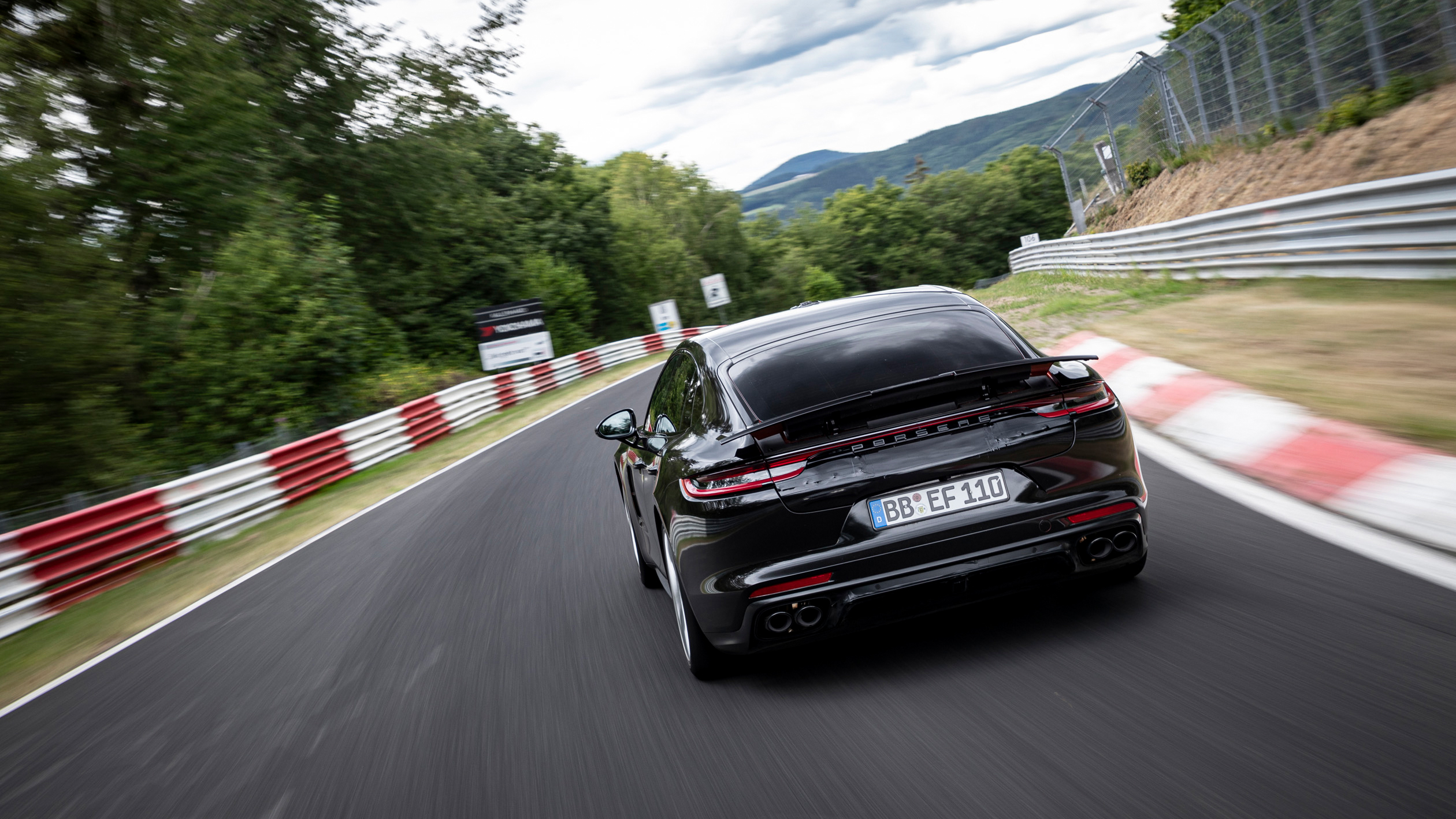 Nürburgring laptime set in Panamera S